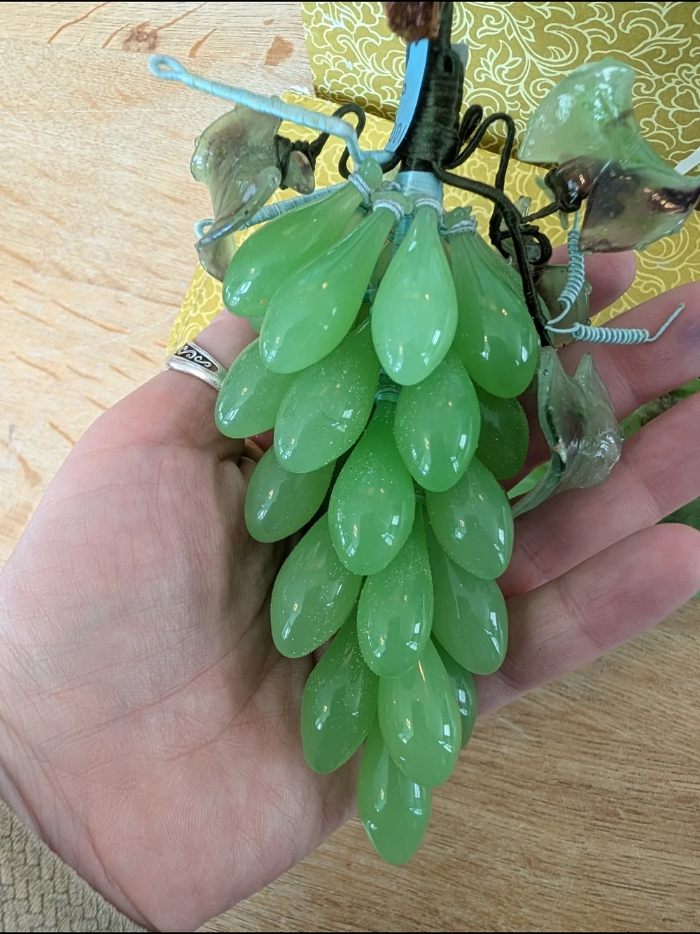 Vintage Mid-century Green Glass Grape Cluster Set In Original Box